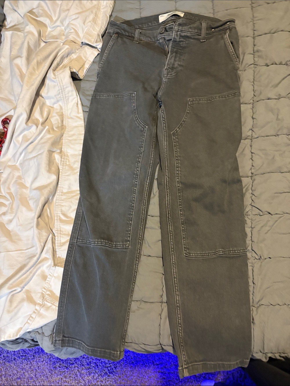 Hollister Loose Fit Pants in Charcoal Gray